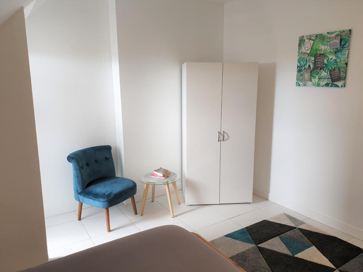Au 36, Les Apparts Hotel Joigny Bagian luar foto